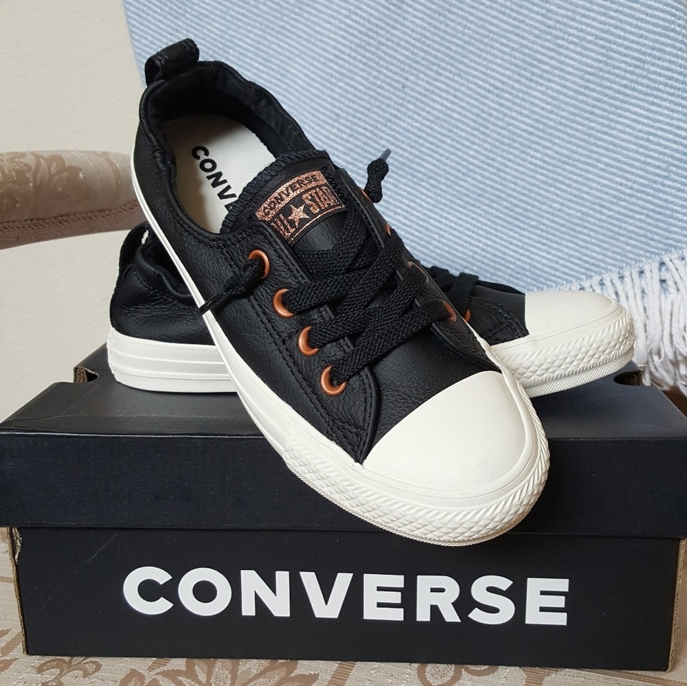 Converse Shoreline tennis shoes